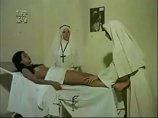 La mia ragazza e sua sorella sono diventati molto eccitati video erotico gratuito .