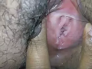 Ma cognata, che cazzo ci fai con le tette in aria? video erotici amatoriali italiani