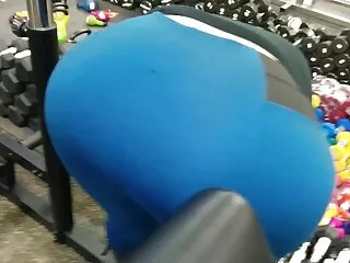 Il video erotici cinesi culo della sua ragazza e sua cognata per lui, spesso trio!