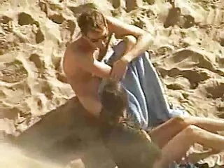 Buon sesso lesbico tra filmati porno erotici Asa Akira e Luna Star, andare golfas